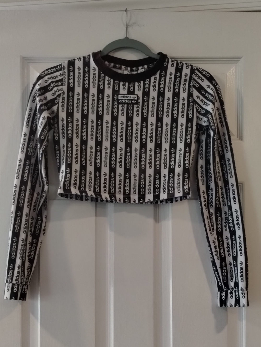 adidas Black and White Allover Logo Cropped Long-Sleeve Top.  (A1)